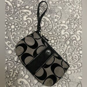 Coach Black and Gray Signature Logo Wristlet Clutch Vintage